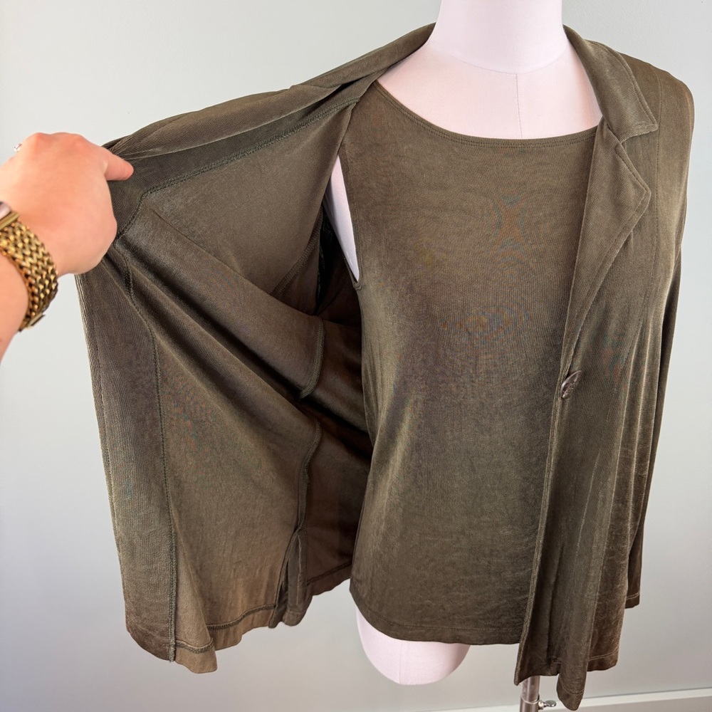 Chico’s Olive green 2 piece Travelers Set Tank & Jacket size 1 or Medium 8/10 - Picture 4 of 6